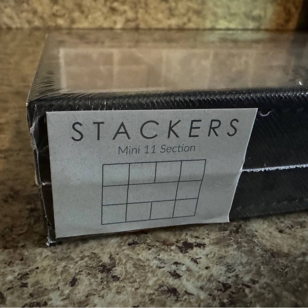 Mini Stackers Tray - Picture 2 of 3